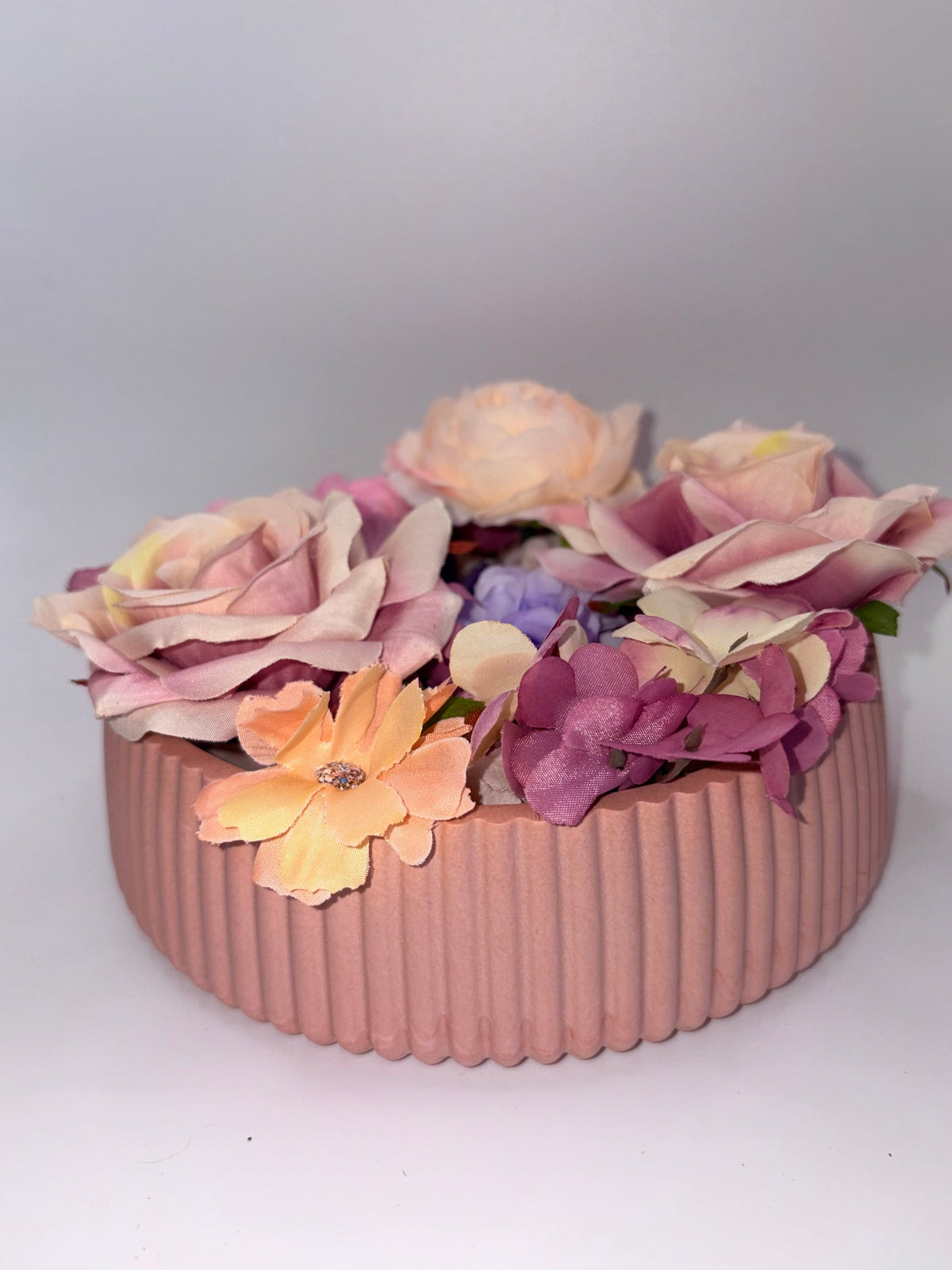 Dusky Pink Jesmonite Fluted Statement Piece Ribbed Bowl – close-up detail, Croft & Cleo