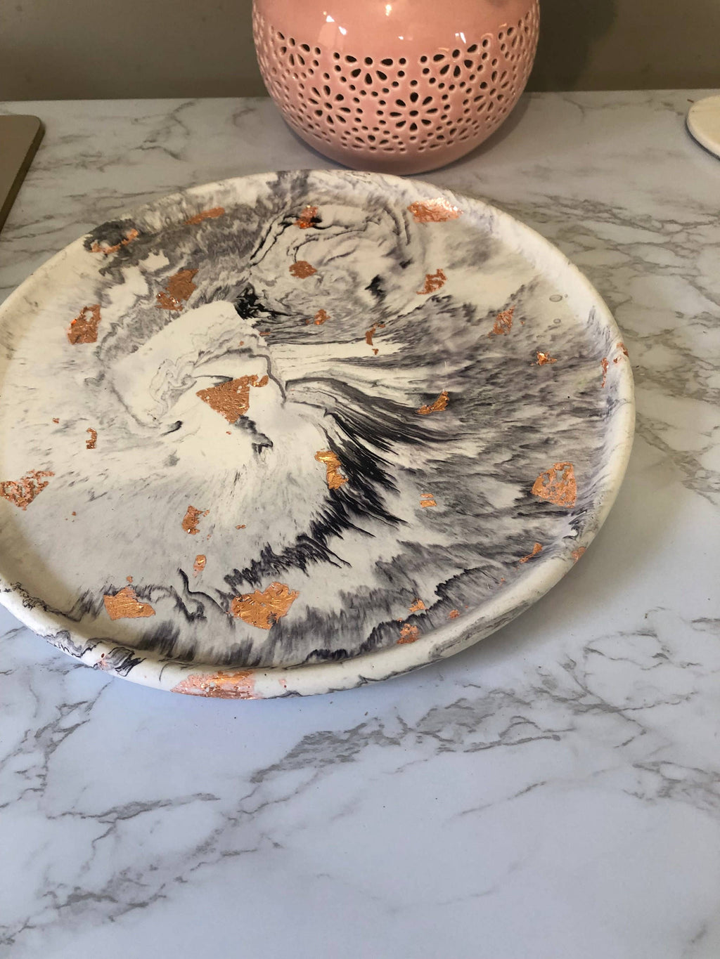 Jesmonite Purple Marble & Copper Leaf Circle Tray – styled lifestyle photo, Croft & Cleo