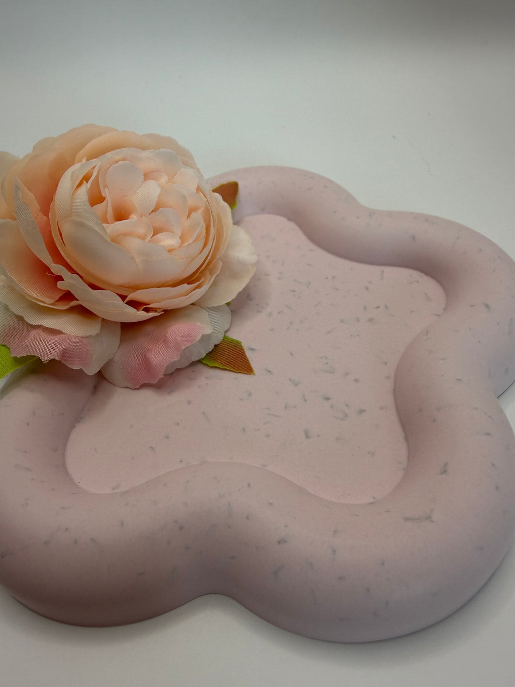 Star & Cloud Jesmonite Trinket Tray Set – close-up detail, Croft & Cleo
