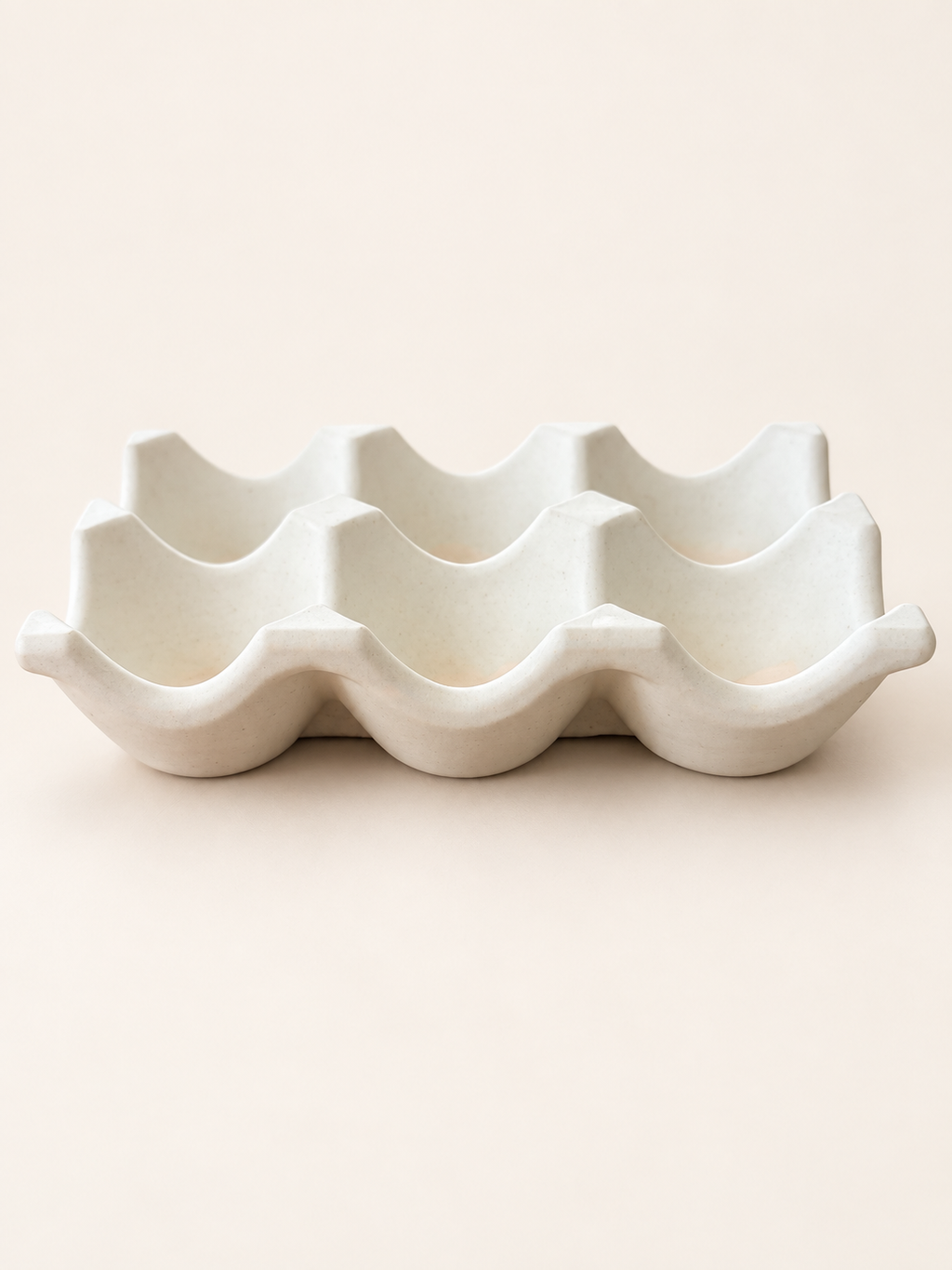 Egg Holder for 6 Eggs, Scalloped Handmade Jesmonite, Kitchen Countertop Decor