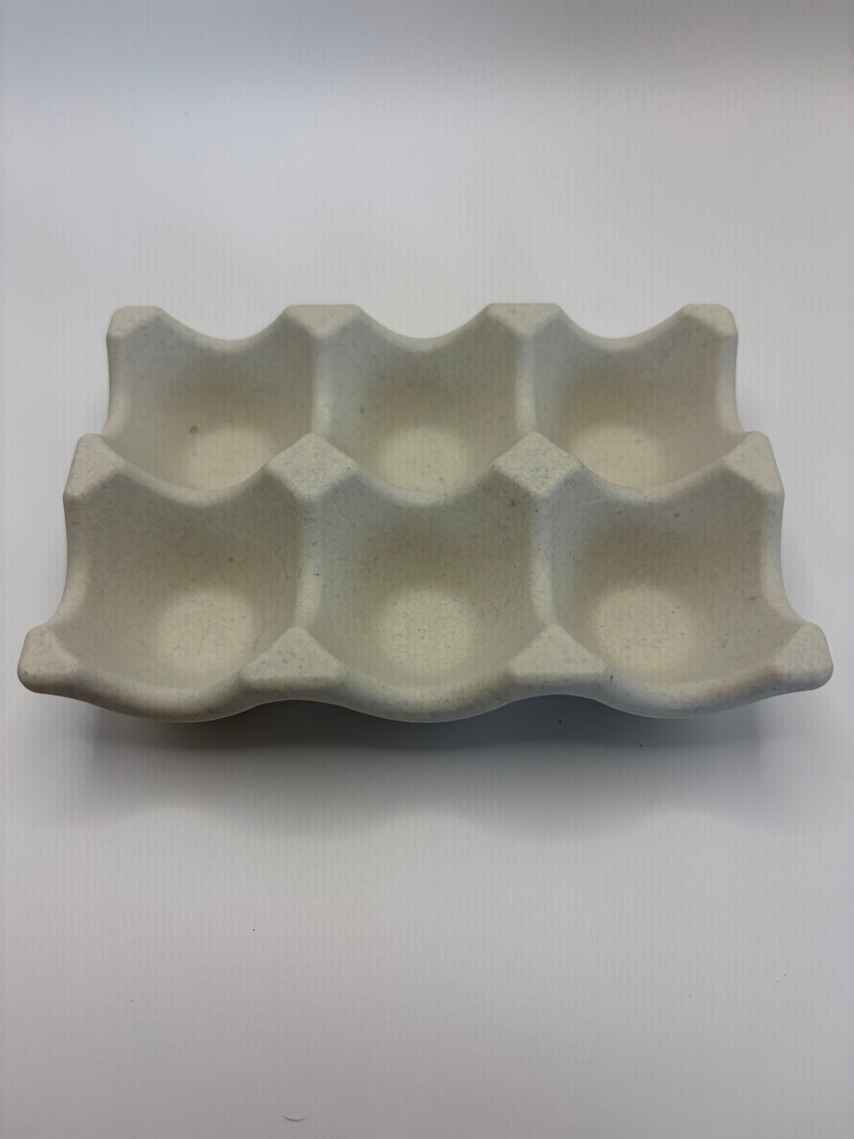 Scalloped Handmade Jesmonite Egg Holder for 6 Eggs – alternate angle, Croft & Cleo