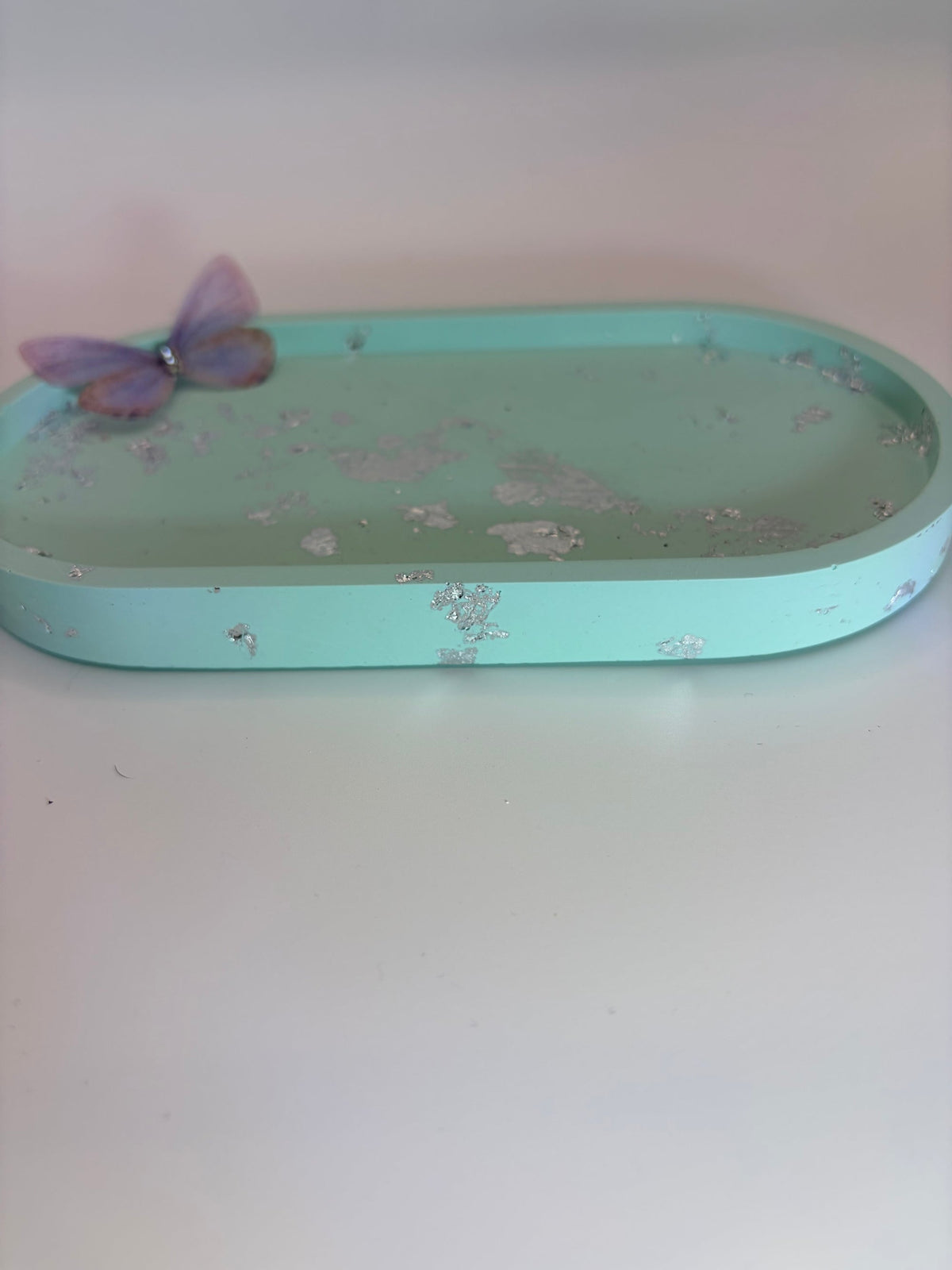 Light Green & Silver Leaf Jesmonite Tray, Vase & Tealight Holder Set – size and scale reference, Croft & Cleo